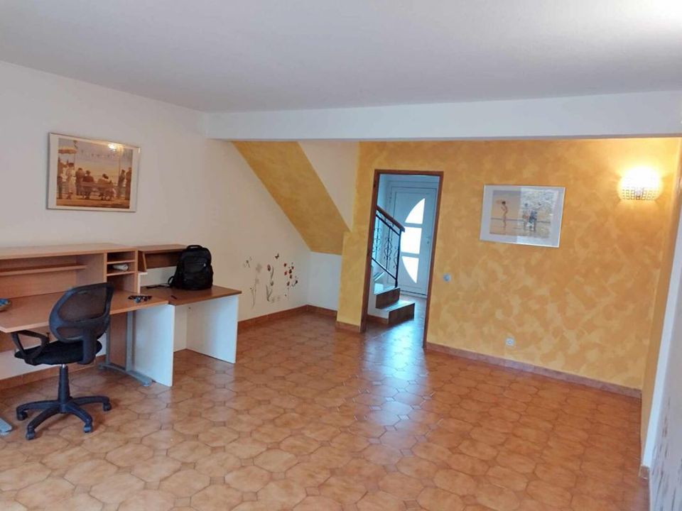 Villa i Istres, Bouches-du-Rhone - foto 1