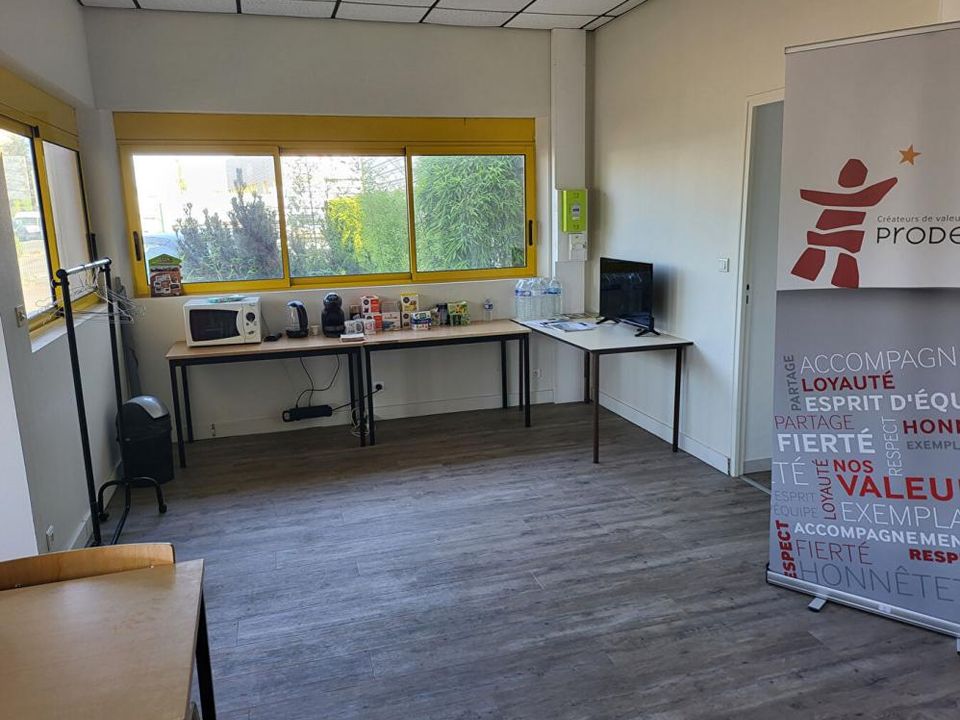 Erhvervsejendom i Champagne, Sarthe - foto 2