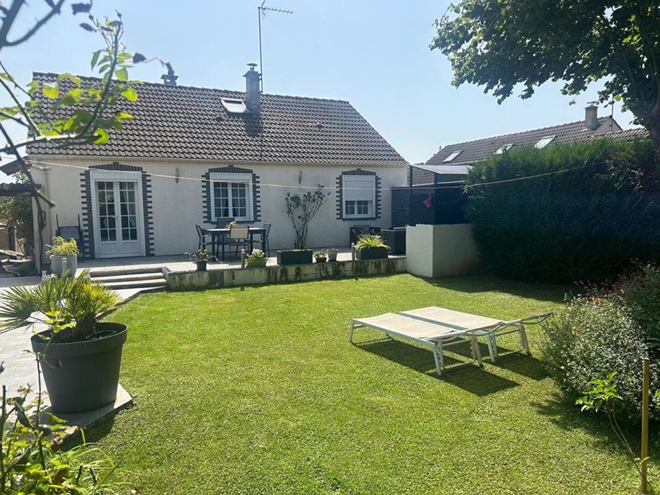 Haus in Rozay-en-Brie, Seine-et-Marne - Foto 1