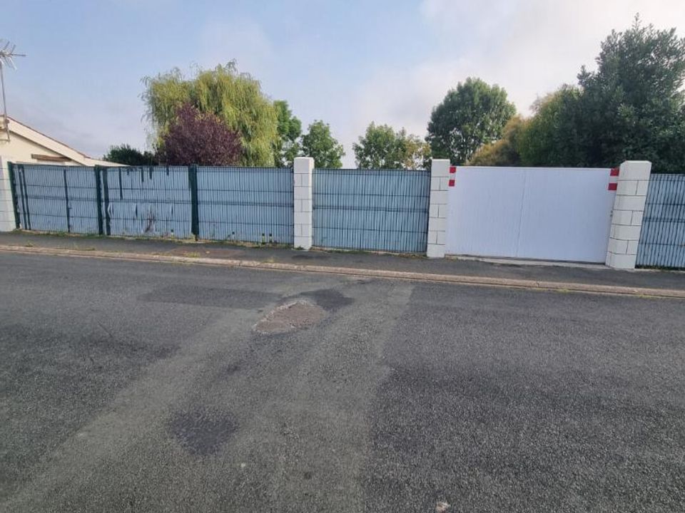 Helårsgrund i Grues, Vendee - foto 1