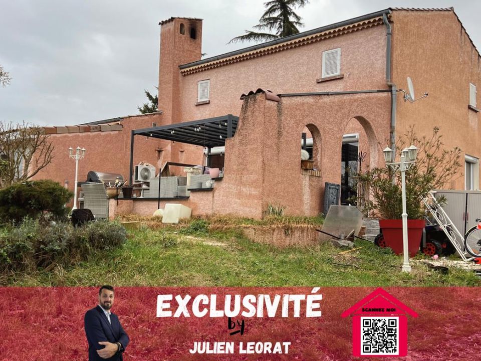 Villa in Agnin, Isere - photo 1