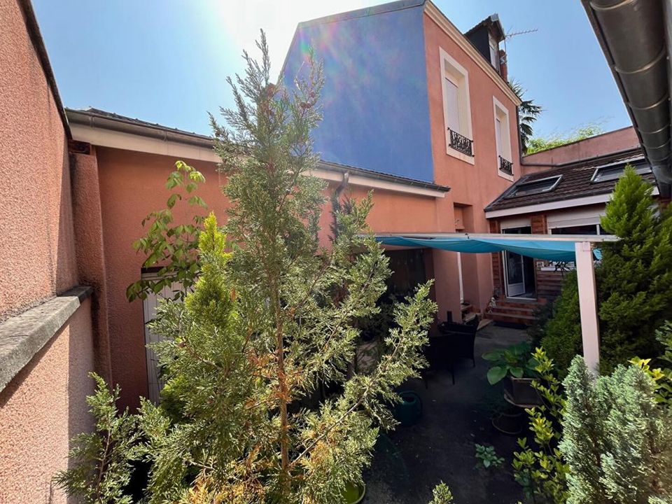 Villa i Vichy, Allier - foto 3