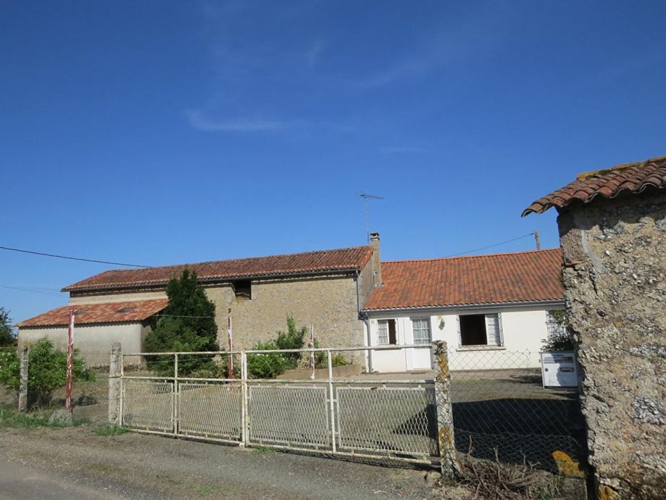 Gårdshus i Largeasse, Deux-Sevres - bilde 1