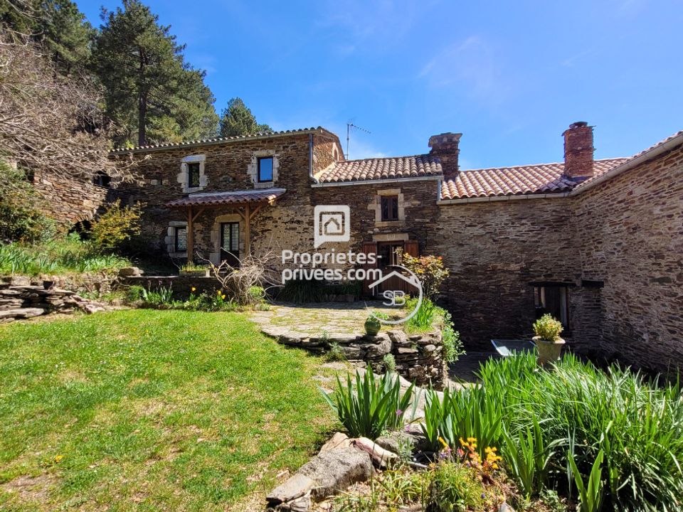 Villa i Les Vans, Ardeche - bilde 1