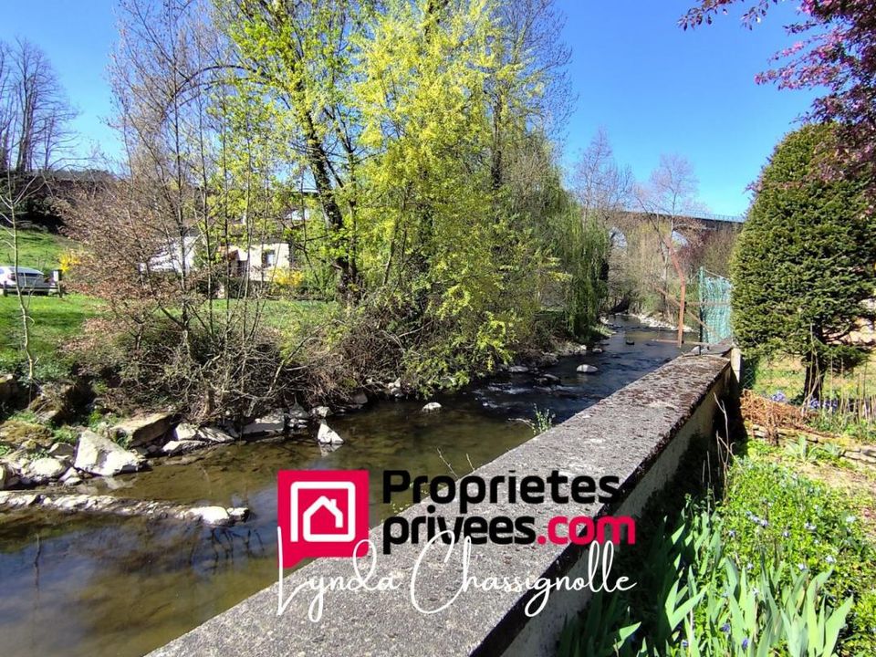 Landsbyhus i Saint-Victor-sur-Rhins, Loire - foto 5