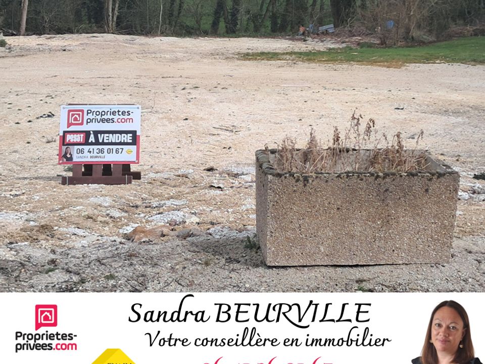 Helårsgrund i Dampierre-au-Temple, Marne - foto 1