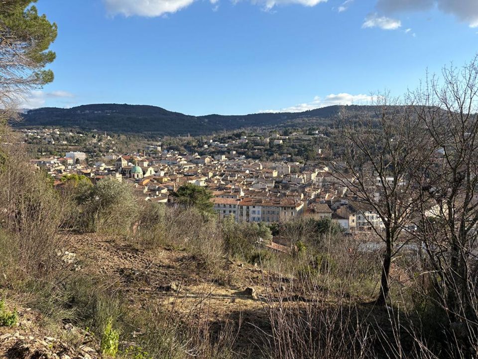 Helårsgrund i Apt, Vaucluse - foto 1