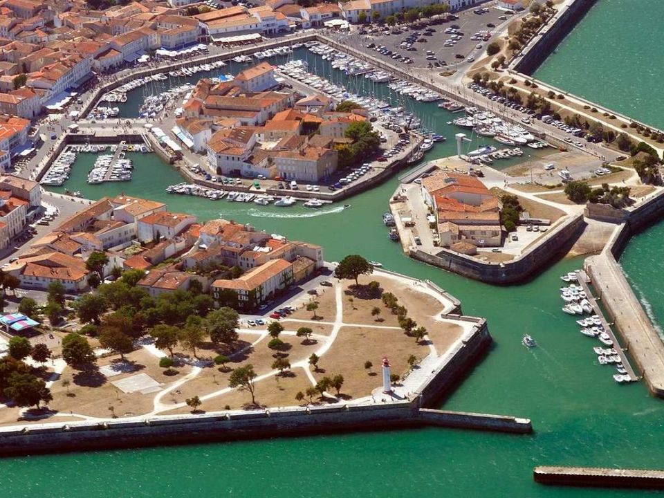 Lejlighed i Saint-Martin-de-Re, Charente-Maritime - foto 2