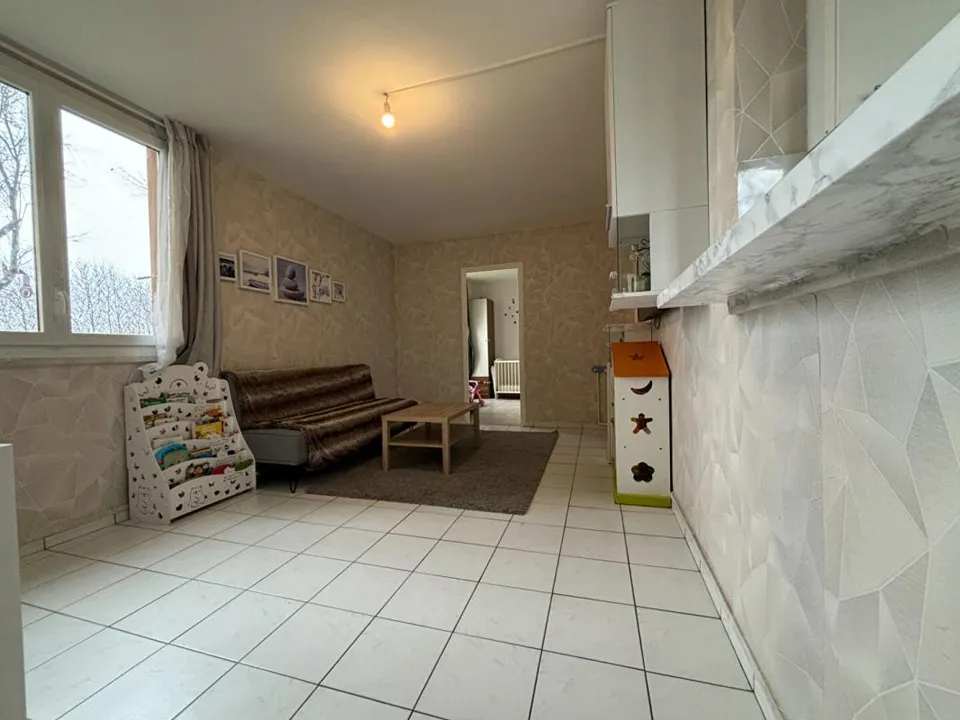 Lejlighed i Noisy-le-Grand, Seine-Saint-Denis - foto 5