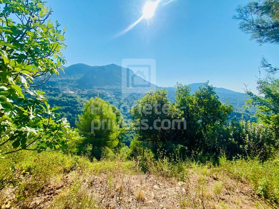 Terreno en Castagniers, Alpes-Maritimes - foto 2