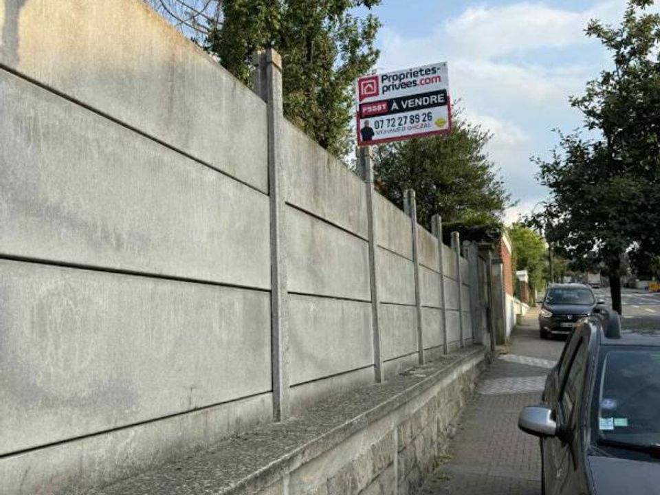 Helårsgrund i Avesnes-sur-Helpe, Nord - foto 1