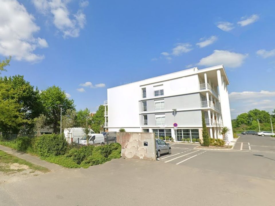 Lejlighed i Noyal-Chatillon-sur-Seiche, Ille-et-Vilaine - foto 2