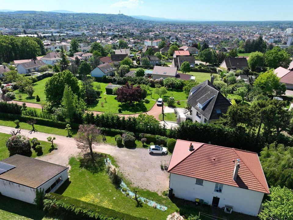 Villa i Creuzier-le-Vieux, Allier - foto 1