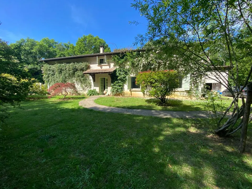 Villa a Blasimon, Gironde - foto 1