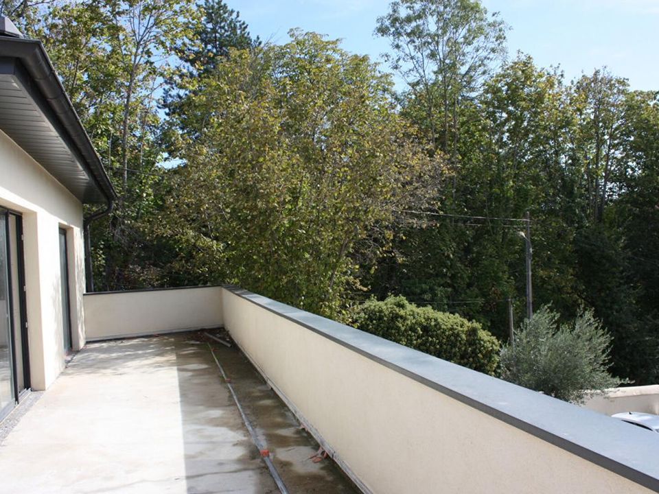 Lejlighed i Saint-Didier-au-Mont-d'Or, Rhone - foto 1
