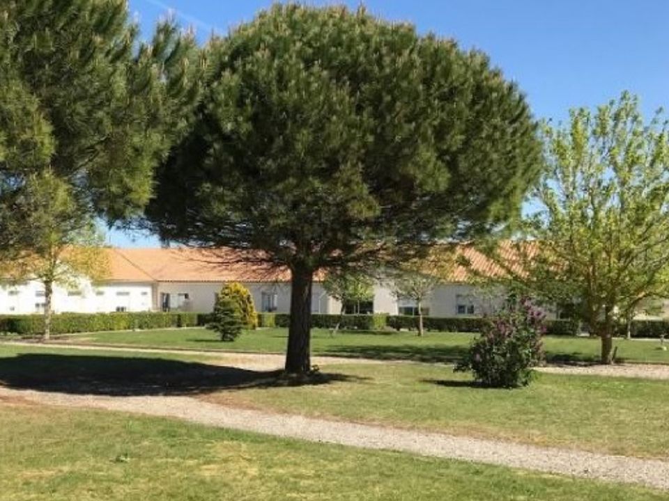 Lejlighed i Saint-Sulpice-de-Royan, Charente-Maritime - foto 1