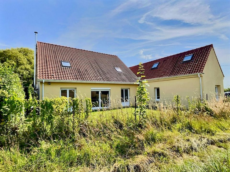 Villa in Marquise, Pas-de-Calais - photo 1