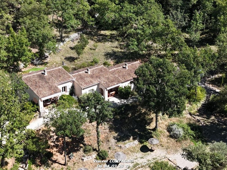 Villa i Esparron-de-Verdon, Alpes-de-Haute-Provence - foto 2