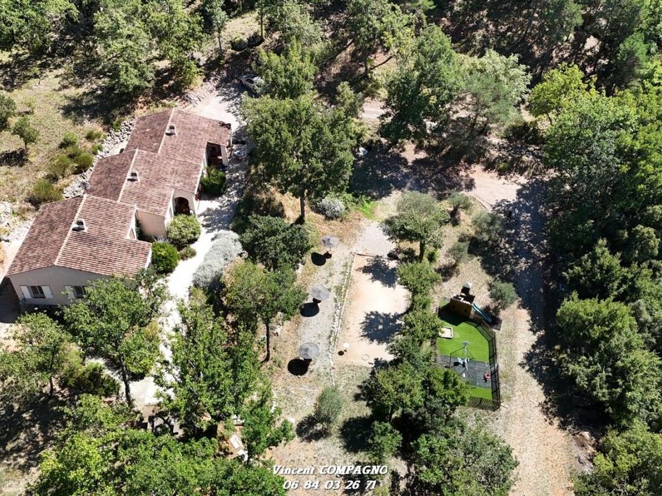 Villa i Esparron-de-Verdon, Alpes-de-Haute-Provence - foto 3