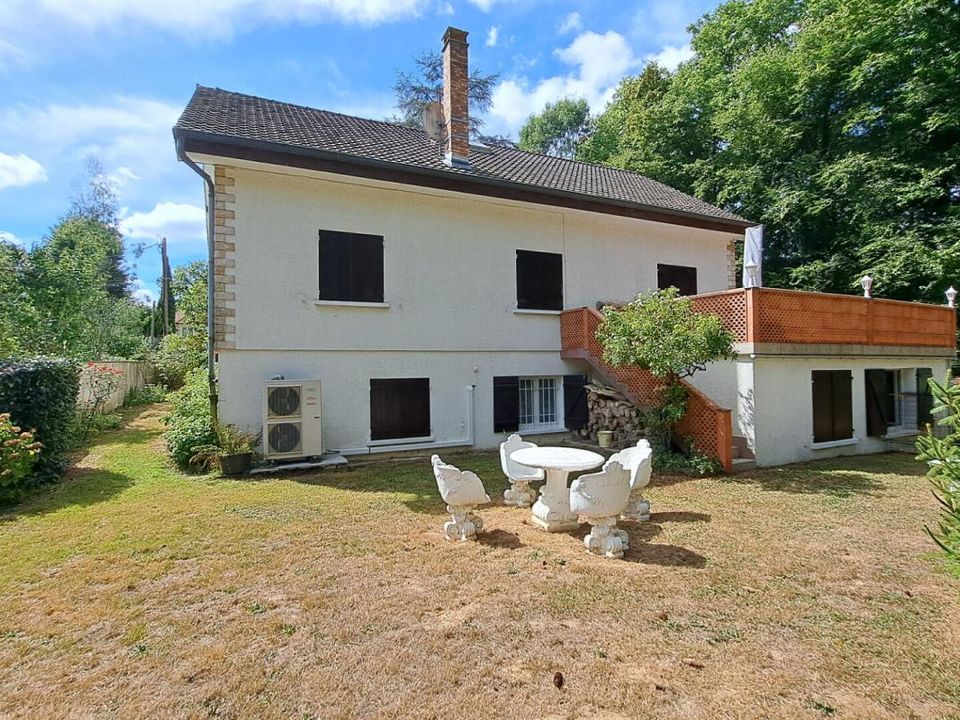 Villa i Le Mesnil-Saint-Denis, Yvelines - foto 1