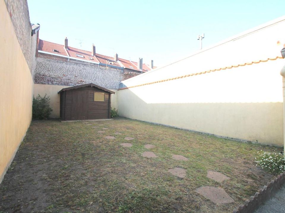 Villa i Lens, Pas-de-Calais - foto 1