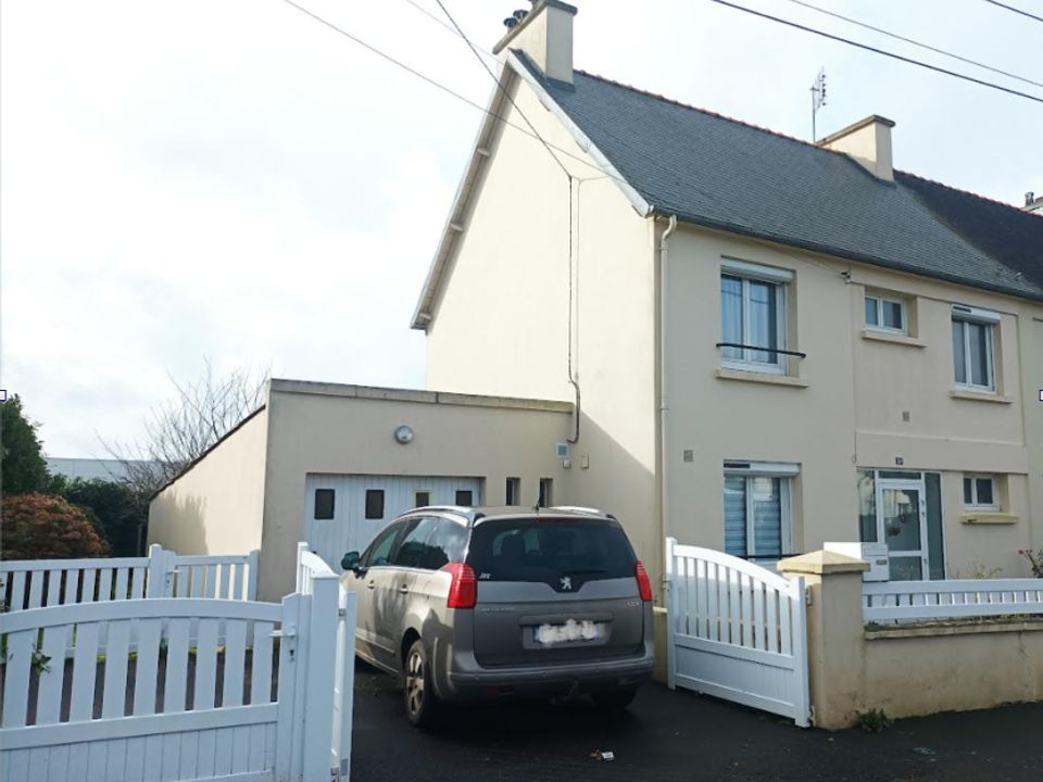 Villa en Carhaix-Plouguer, Finistere - foto 1