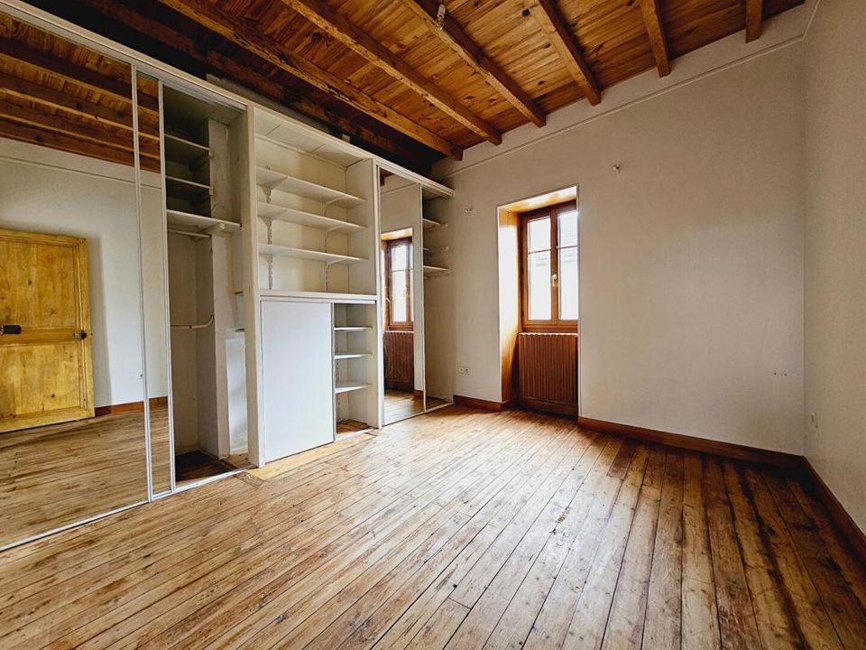 Villa in Saint-Amand-Montrond, Cher - photo 3