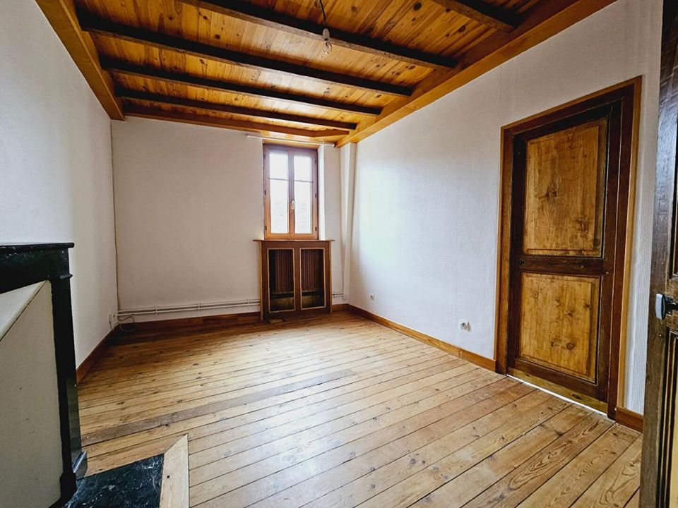 Villa in Saint-Amand-Montrond, Cher - photo 4