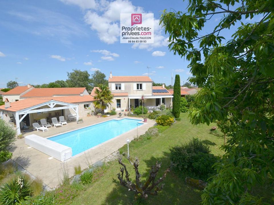 Villa i Lucon, Vendee - foto 1
