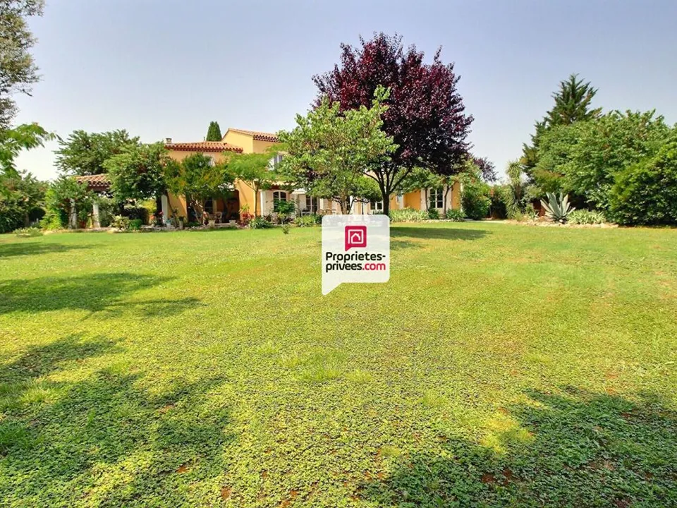 Villa i Saint-Chaptes, Gard - foto 1