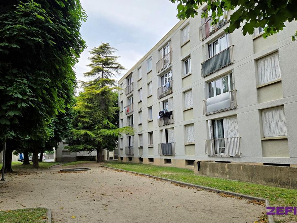 Lejlighed i Bobigny, Seine-Saint-Denis - foto 1