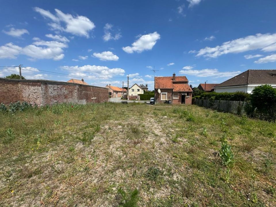 Tomt i Dernancourt, Somme - bilde 1
