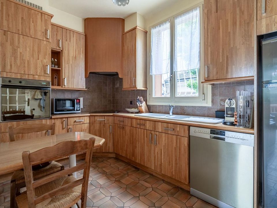 Villa i La Celle-Saint-Cloud, Yvelines - foto 1