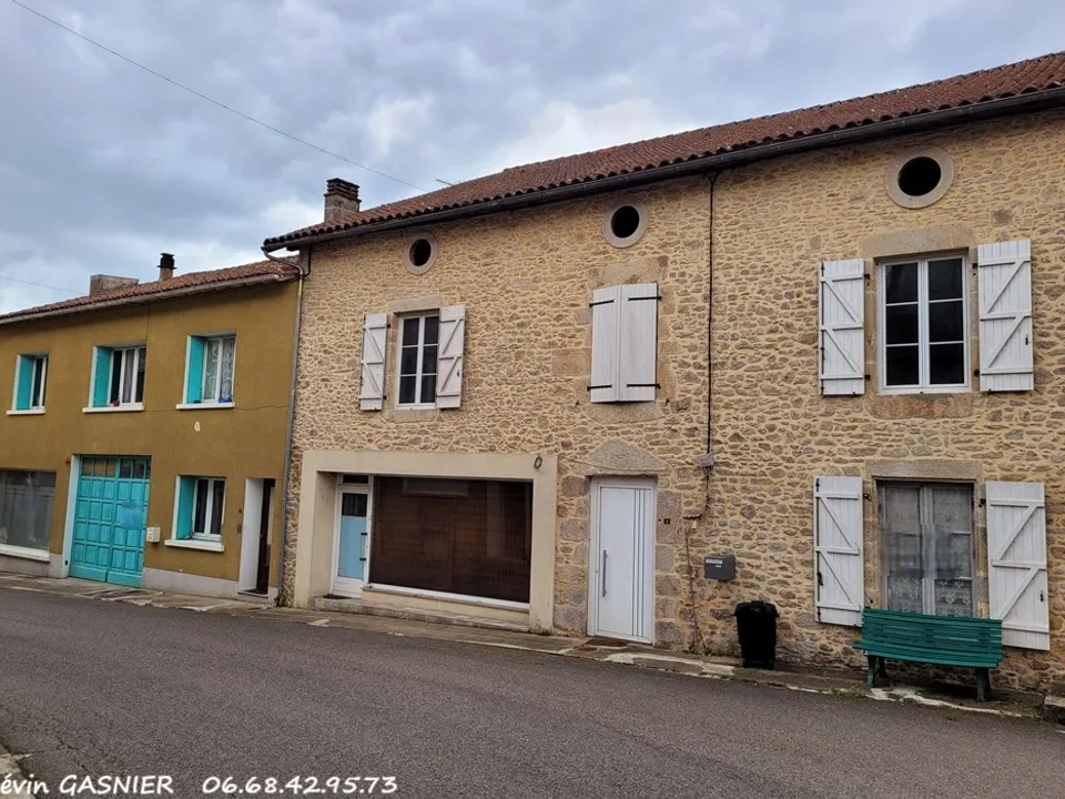 Villa i Les Salles-Lavauguyon, Haute-Vienne - bilde 1