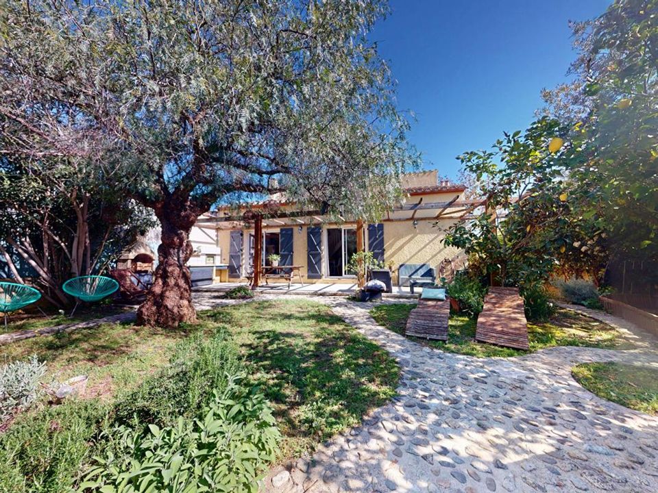 Villa i Villelongue-dels-Monts, Pyrenees-Orientales - foto 1