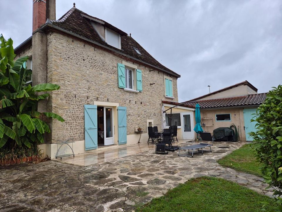 Villa i Biars-sur-Cere, Lot - foto 1