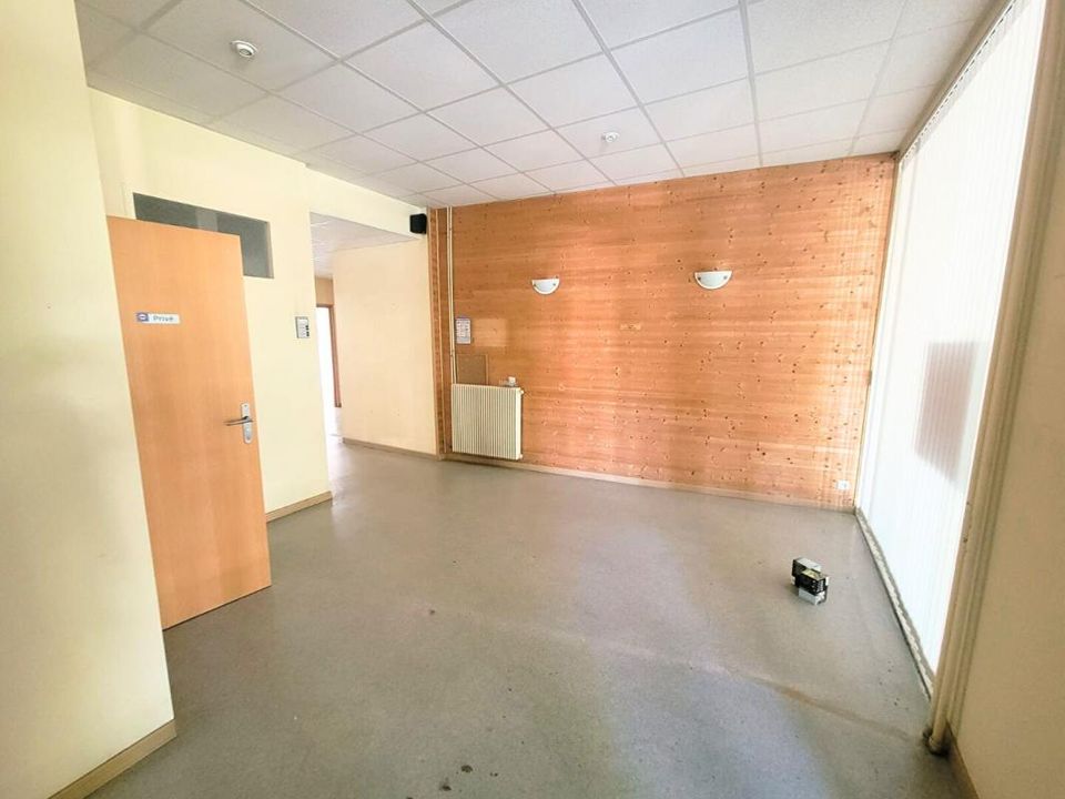 Erhvervsejendom i Chantilly, Oise - foto 3