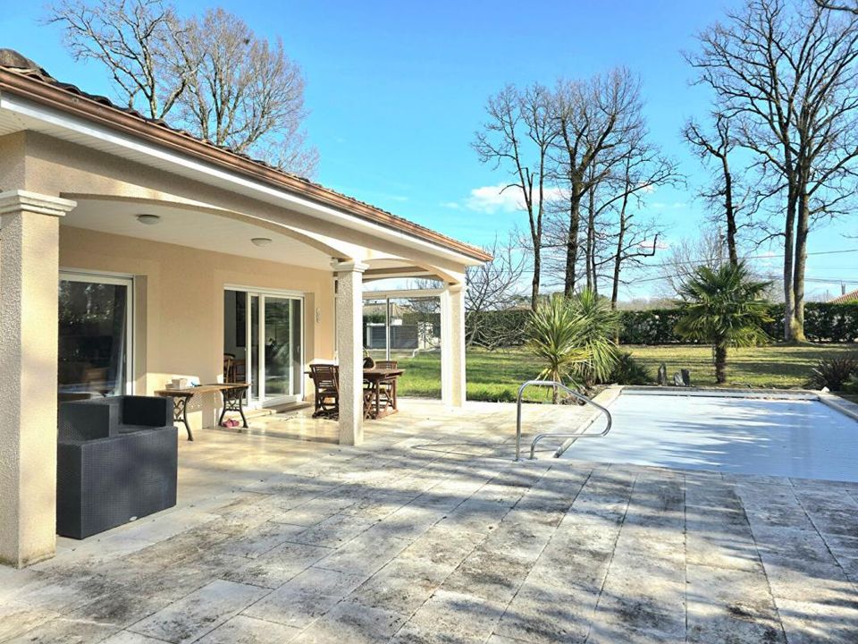 Villa i Coulounieix-chamiers, Dordogne - foto 1