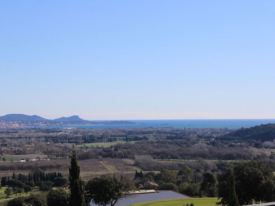 Lejlighed i Roquebrune-sur-Argens, Var - foto 3