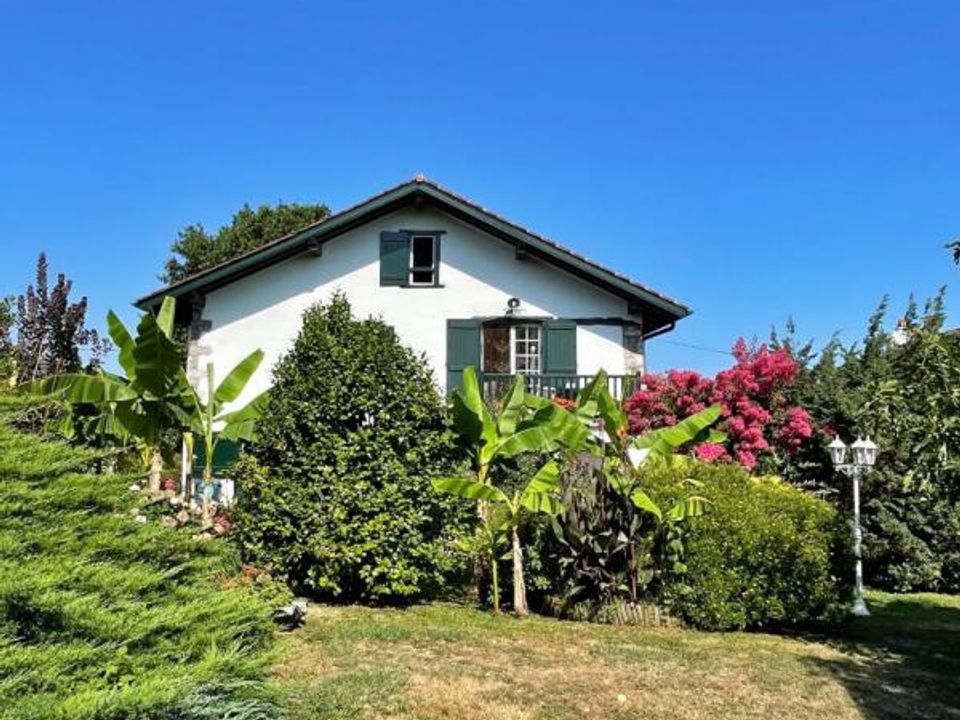Villa i Ustaritz, Pyrenees-Atlantiques - foto 1