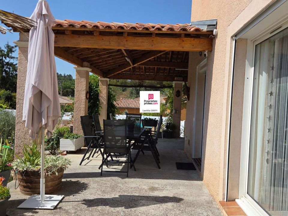 Villa i Digne-les-Bains, Alpes-de-Haute-Provence - bilde 2