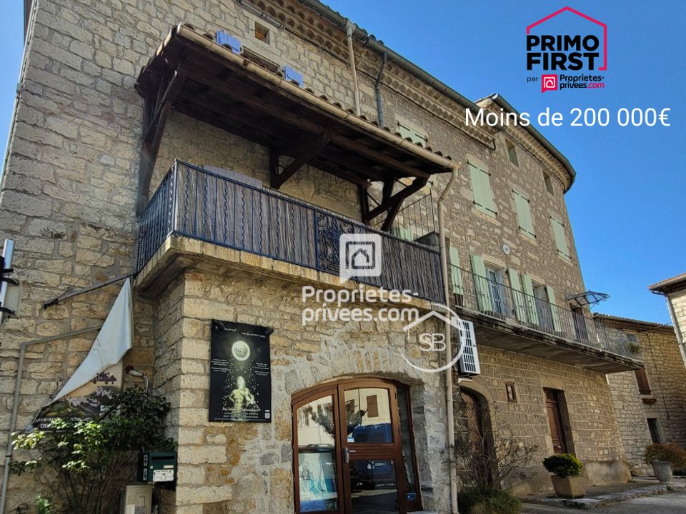 Landsbyhus i Berrias-et-Casteljau, Ardeche - foto 1