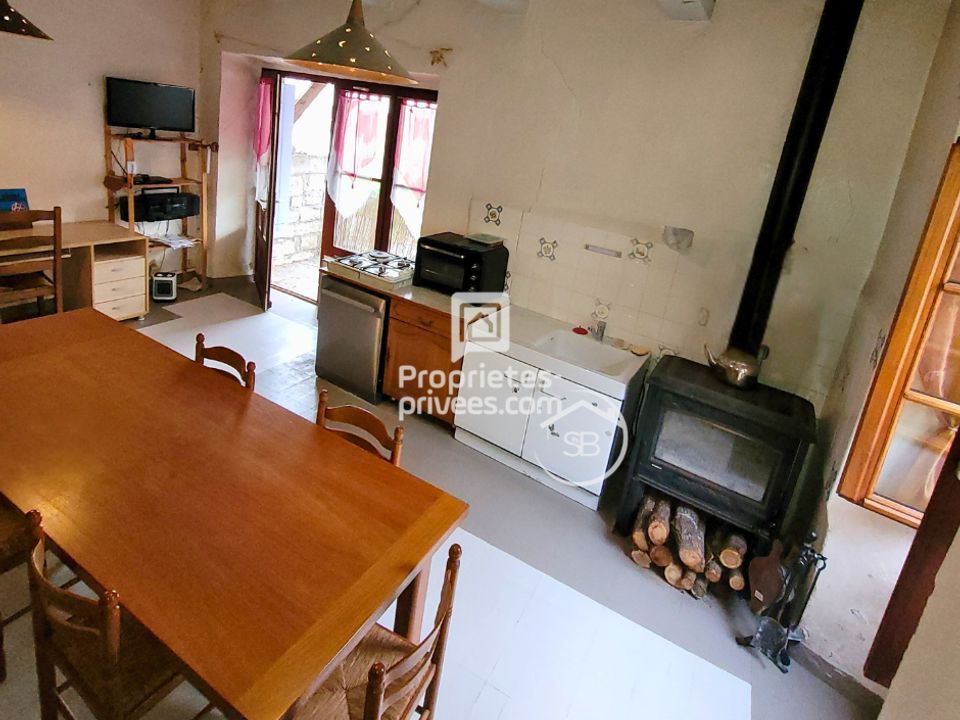 Landsbyhus i Berrias-et-Casteljau, Ardeche - foto 5