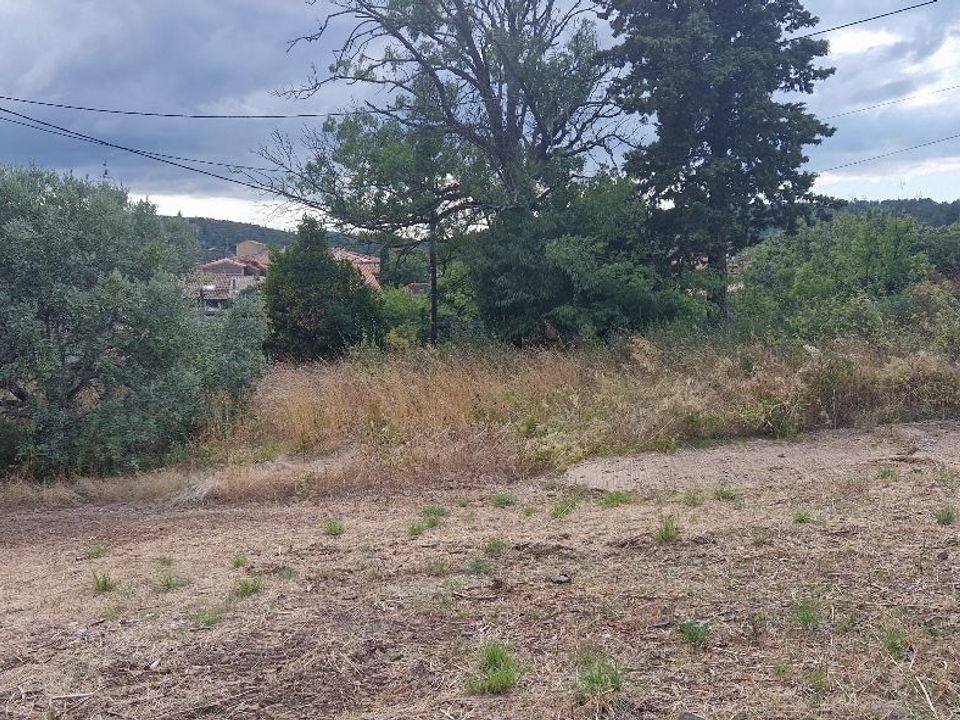 Helårsgrund i Peret, Herault - foto 1