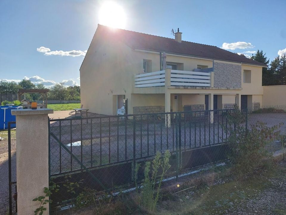 Villa i Perrecy-les-Forges, Saone-et-Loire - foto 1