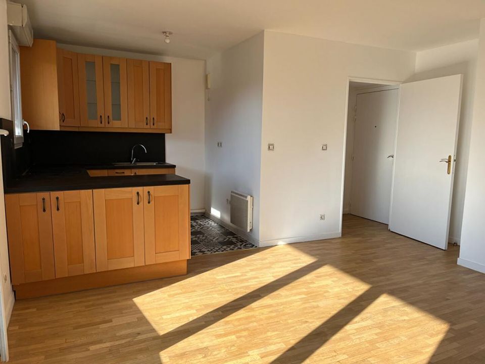 Lejlighed i Carrières-sous-Poissy, Yvelines - foto 1