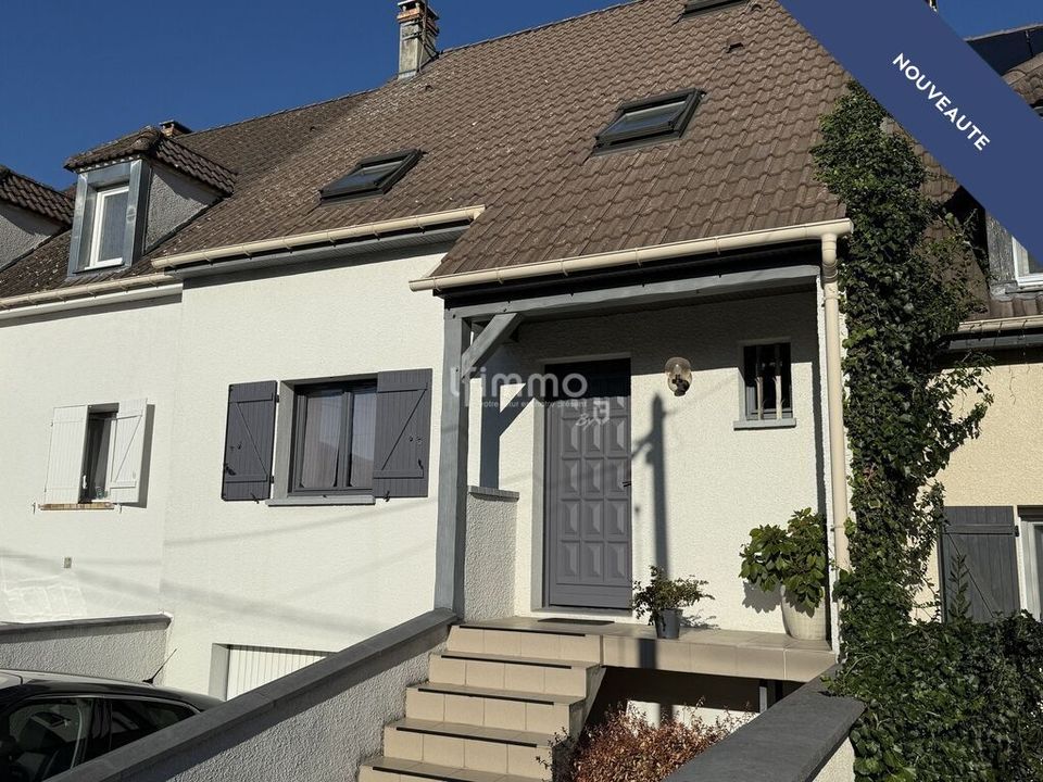 Villa i Tremblay-en-France, Seine-Saint-Denis - foto 1