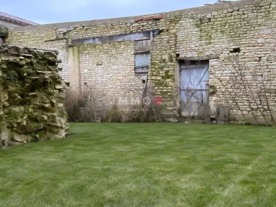 Villa a Beauvais-sur-Matha, Charente-Maritime - foto 1