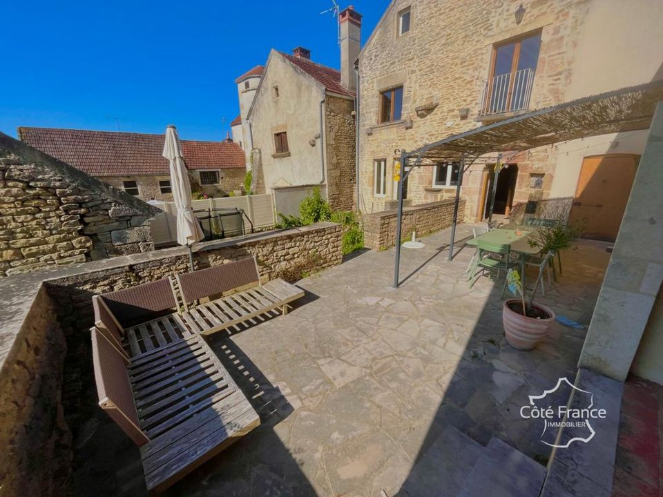 Villa a Montreal, Yonne - foto 1