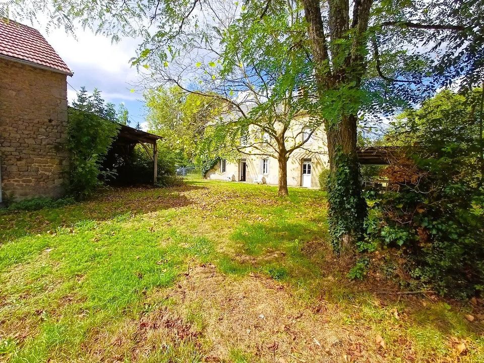 Villa in Chenerailles, Creuse - photo 2